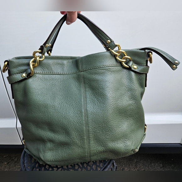Coach Brooke pebbled green hand bag, purse (z) - Picture 1 of 13